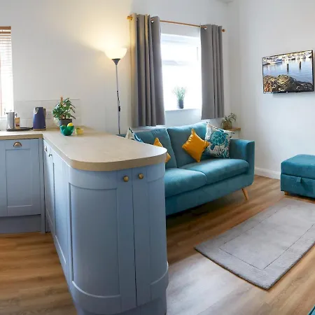 Pass The Keys Amazing 2 Bedroom In The Seaside Town Holiday home *